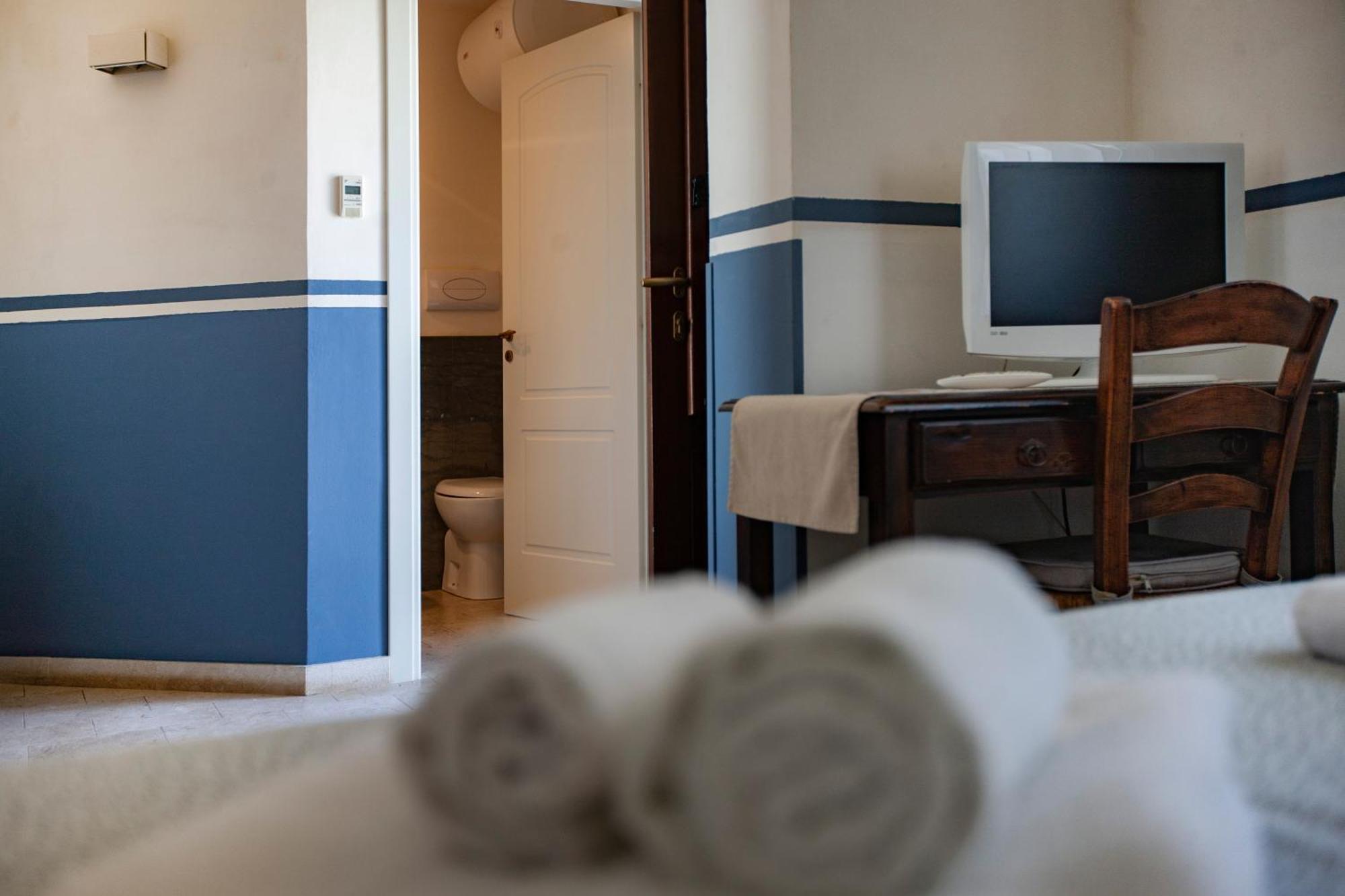 Arbaria Hotel Trapani Buitenkant foto